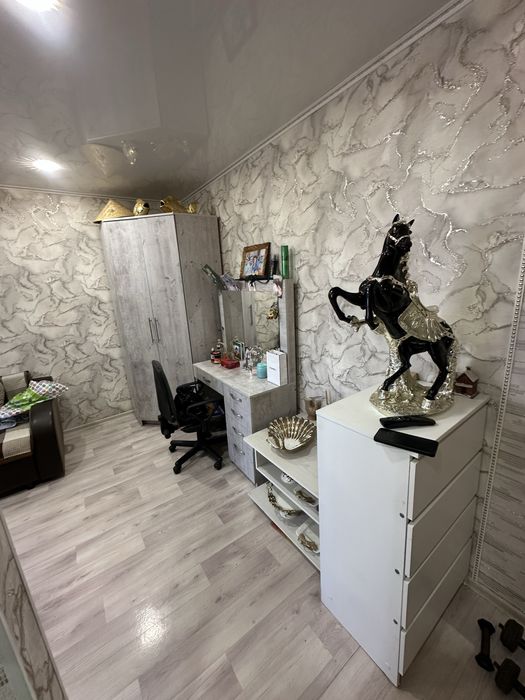 Продам 1 ком квартиру 15 мкр