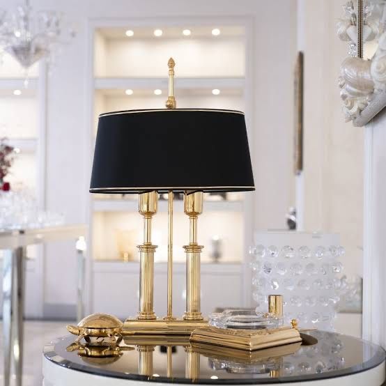 Испанская настольная лампа El Casco