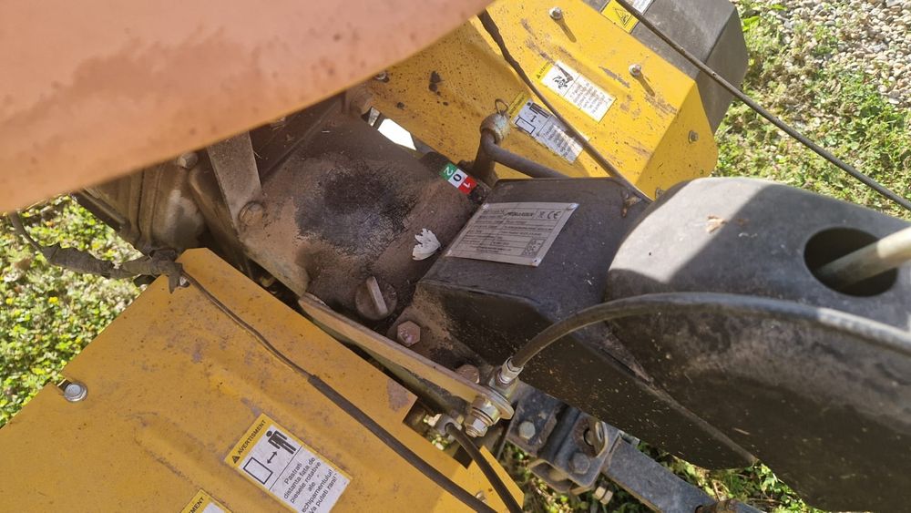 Vând motocultor Progarden