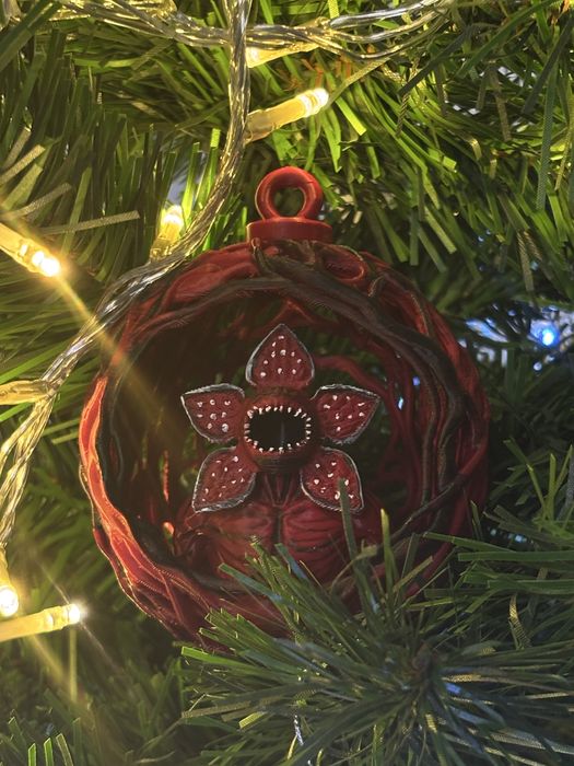 Коледен Орнамент Демогоргон от Stranger Things