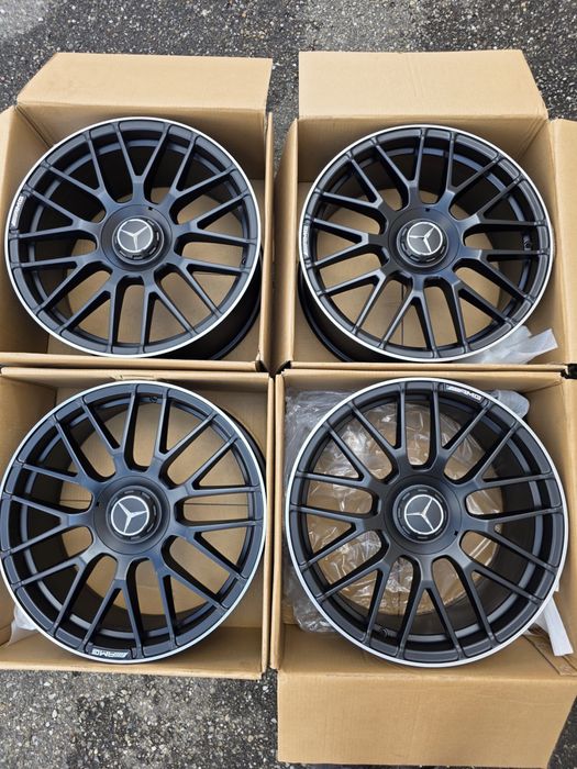 Jante noi Mercedes R19 in doua latimi