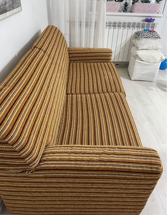 Canapea extensibila