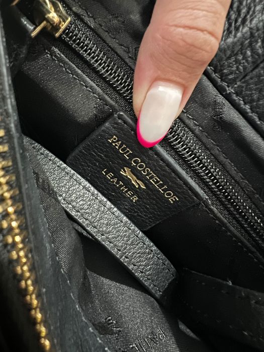 Дамска чанта Guess и Дамска чанта Paul Costelloe от естествена кожа