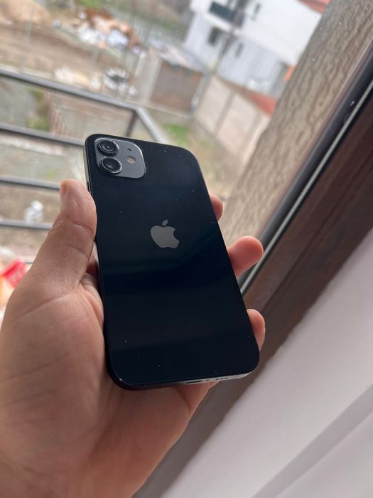Vand iphone 12 stare buna de functionare