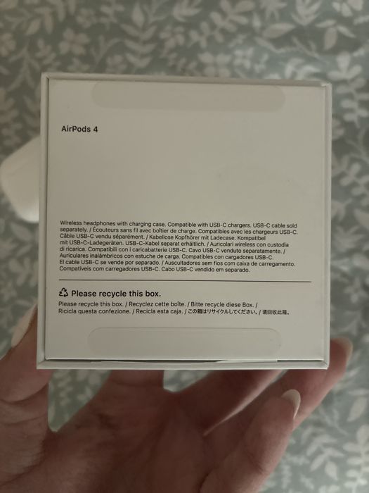 Airpods оригинални