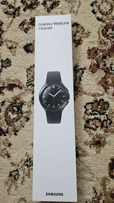 Продам Смарт-Часы GalaxyWatch4 Classik новый оригинал