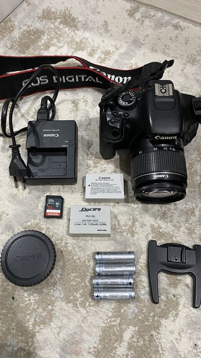 Фотоаппарат Canon 600D полный комплект