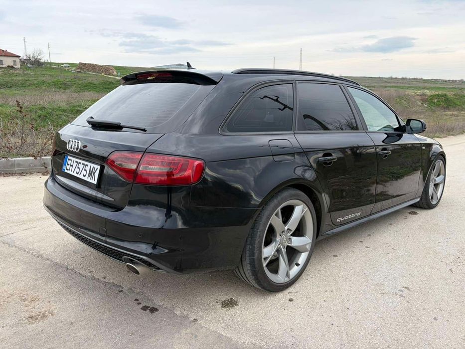 Автомобил АУДИ A4 Avant