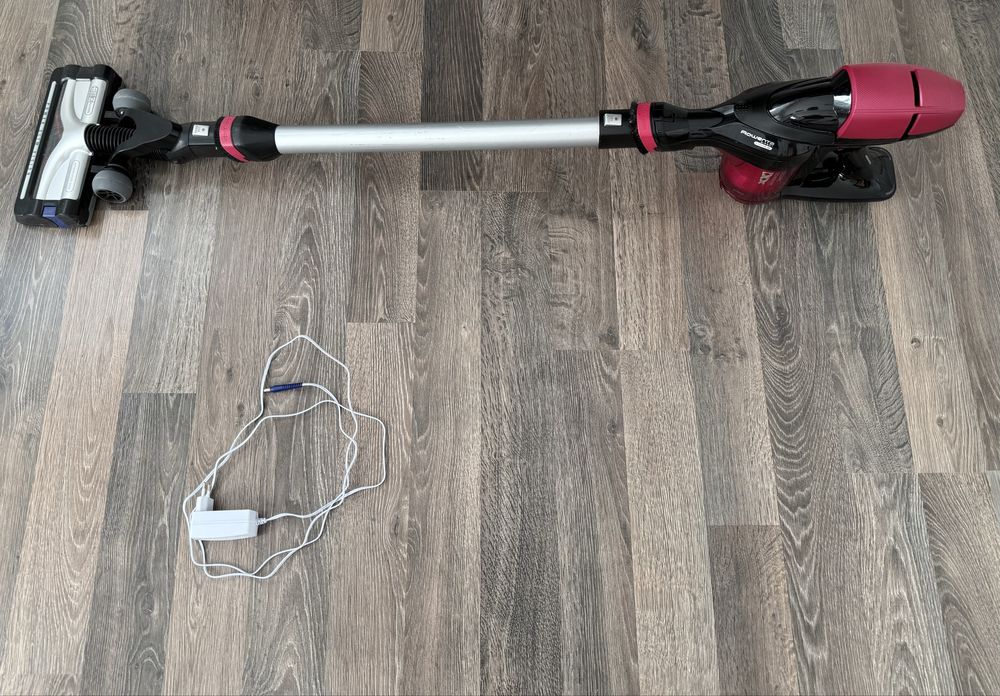 Вертикална прахосмукачка Rowenta x-pert essential 260