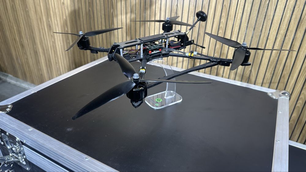 Maket  va  model