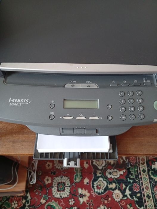 Продам принтер Canon mf 4018