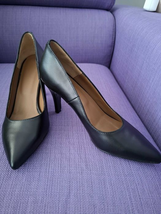 Vand stiletto negri NOI, piele, facuti la comanda