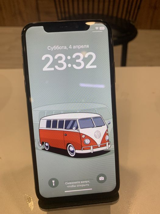 Iphone X / 64GB white