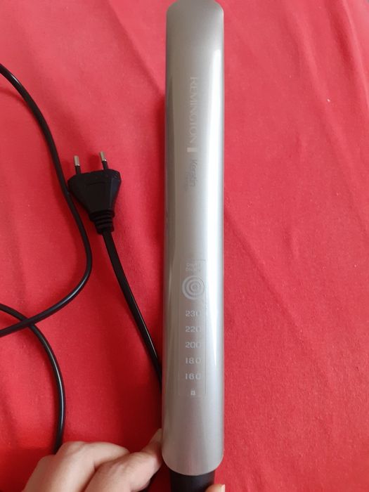 Placa de indreptat parul Remington keratin protect