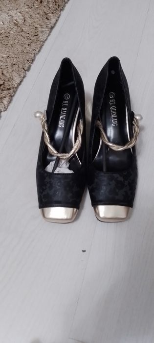 Туфли женские 38