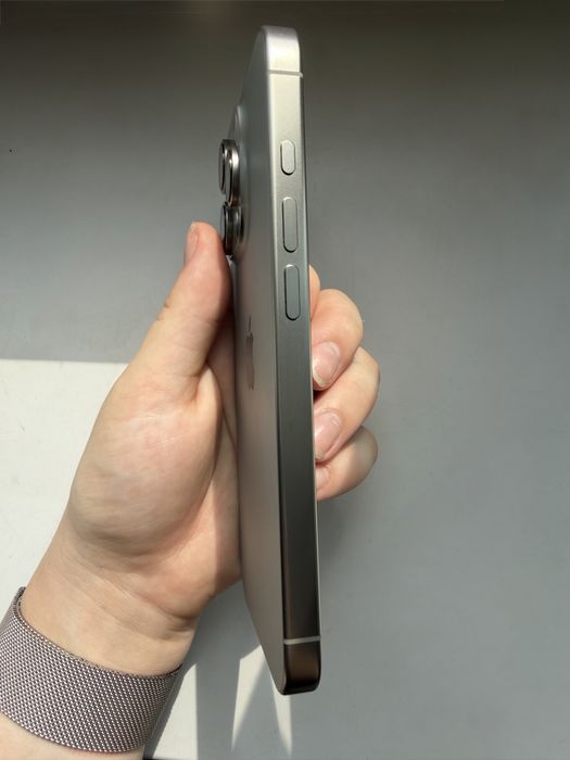 iPhone 16 pro айфон 16 про на 128гб
