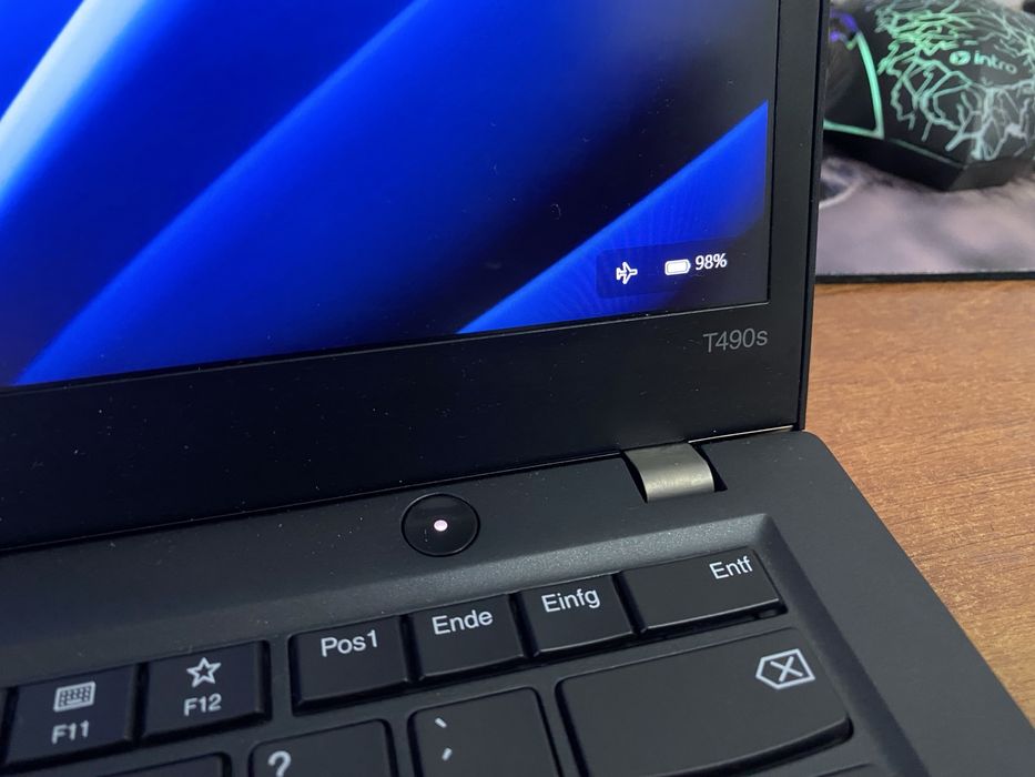 Продам Lenovo ThinkPad T490s сенсорный дисплей