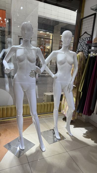 Продаю манекены.