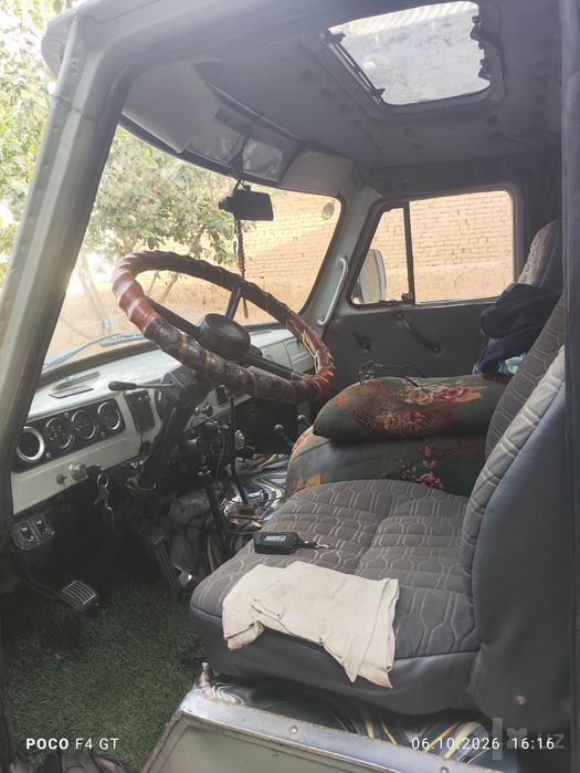 Uaz3303zmz sotiladi