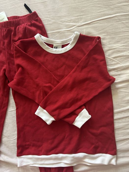 Детси комплект H&M - удобство и стил за малките герои!