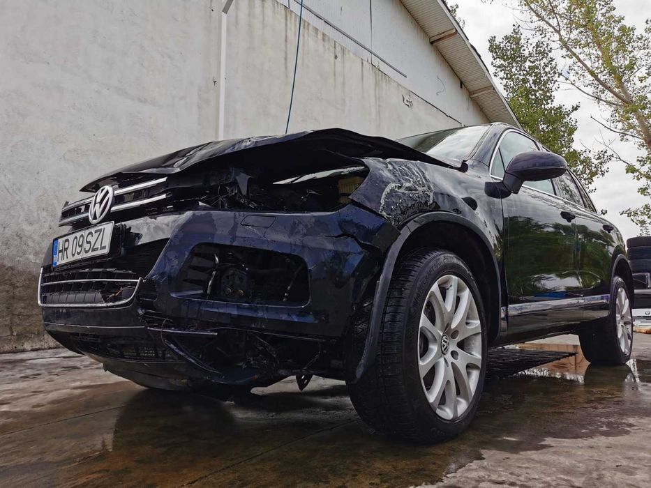 Dezmembrez vw toaureg 7P/usa toaureg/far touareg/stop/bara spate/haion