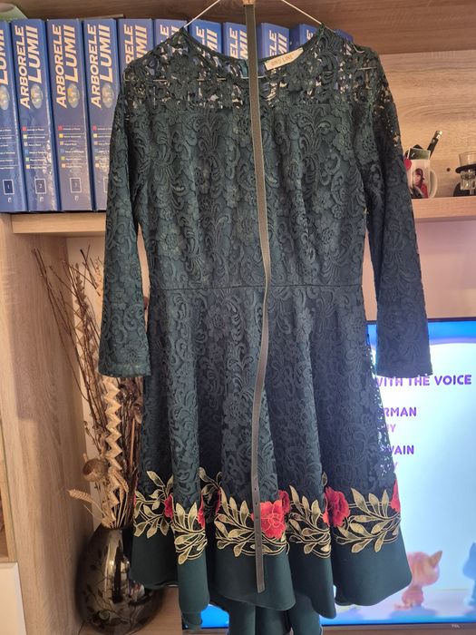 Rochite femei în stare foarte buna