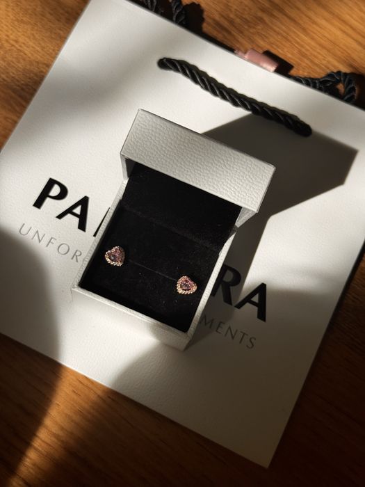 Пандора обеци Pandora