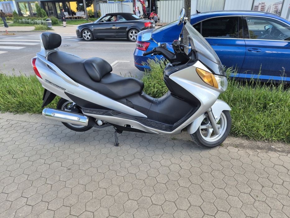 Suzuki burgman 400 i