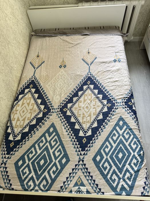 Спальные кровати