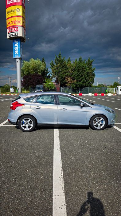 FORD Focus 2011 — imagine 3