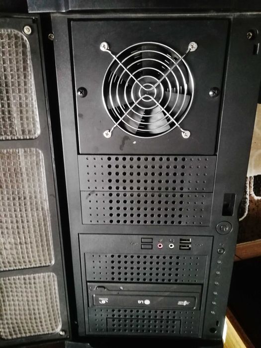 Cерверный системный блок