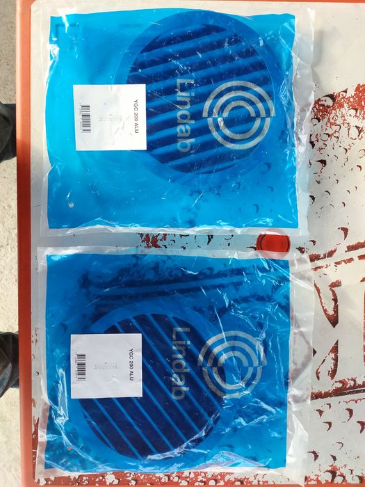 Grile aerisire din aluminiu Lindab 20 cm, noi