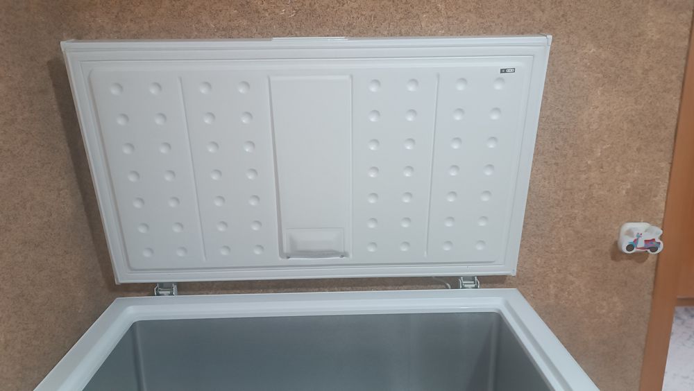 Морозильник Daucher 210 л