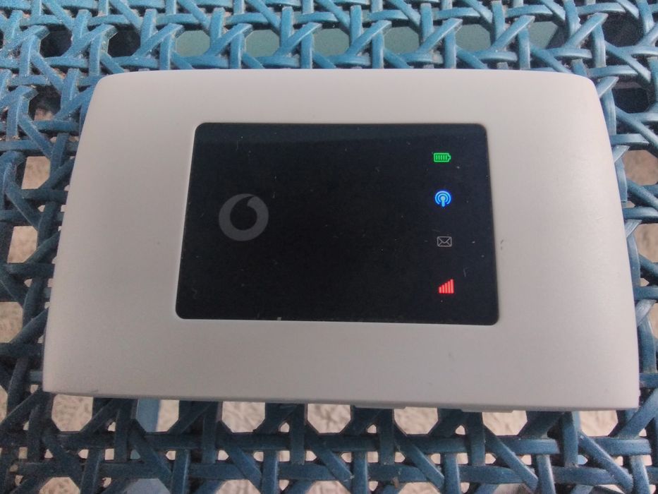 некодиран 4G LTE високоскоростен джобен рутер HUAWEI CAT 4