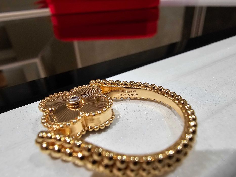 Van Cleef & Arpels VCA Rose Gold Reversible Alhambra Дамски Пръстен