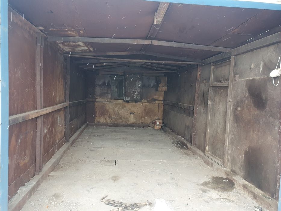 Продам металический гараж