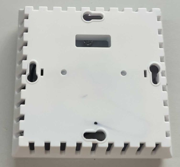 Детектор за газ, за известяване и защита на помещения