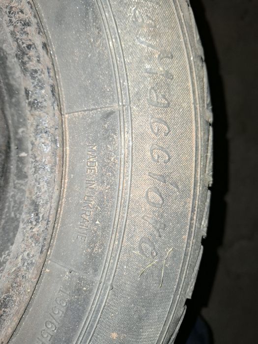 Anvelope iarna 195 65 R 15