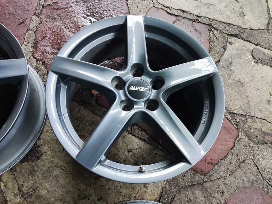 5x114,3 17 цола лети джанти Alutec 5x114,3 Hyundai Kia Mazda
