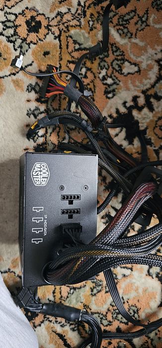 Sursa Cooler Master RS-750-AMAA-B1 - 750W la 260 ron