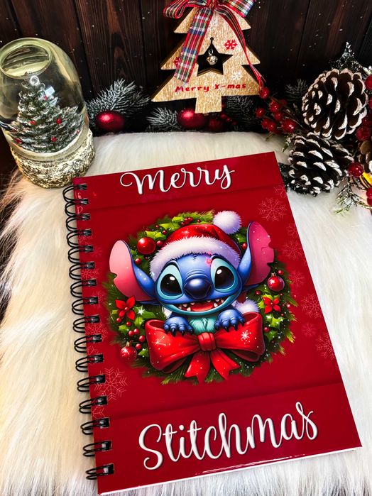 Ръчно изработен коледен тефтер Стич