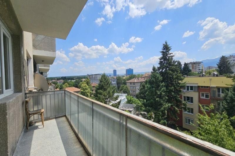 Тристаен апартамент под наем в ж.к. Гео Милев, 2221005