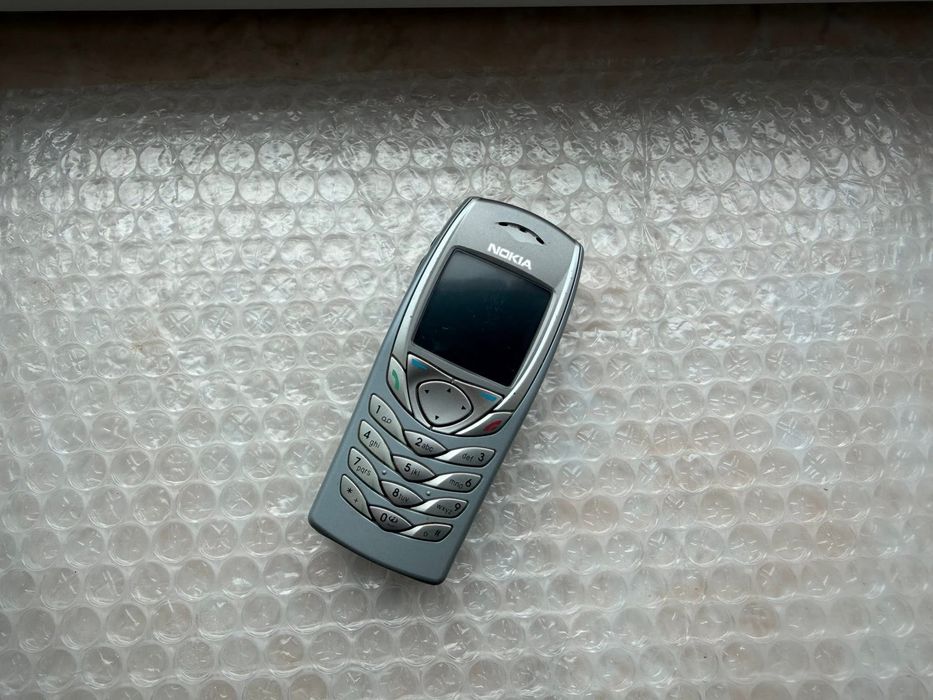 Nokia 6100 in stare foarte  buna! De colectie!