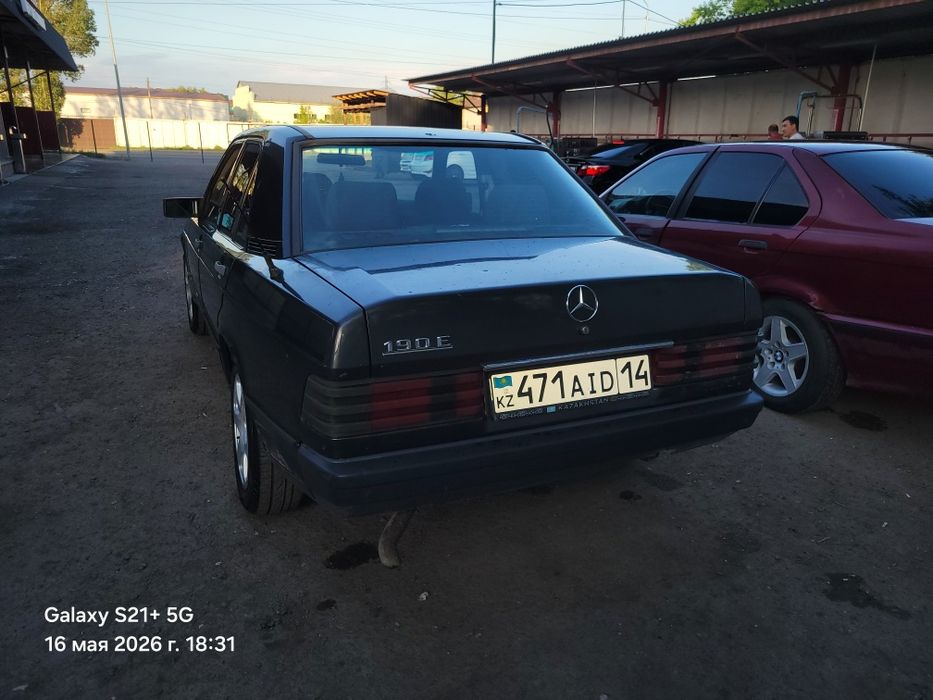 Продам мерседес 190