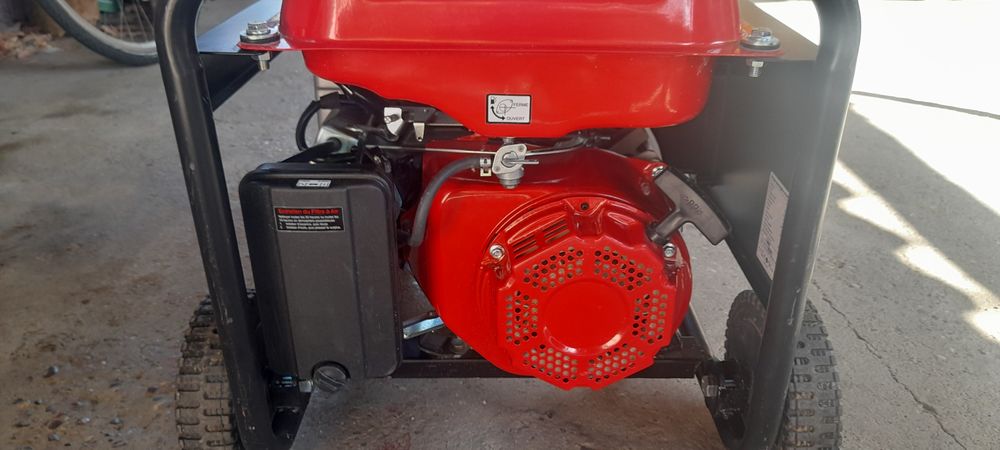 Generator curent 3500 W benzina +GPL