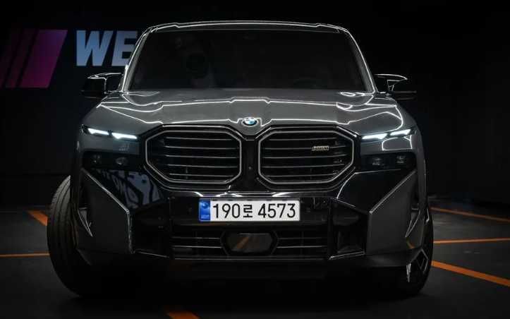 BMW XM 4.4л бензин+гибрид