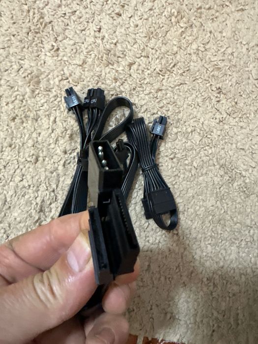 Cabluri Seasonic si RGB
