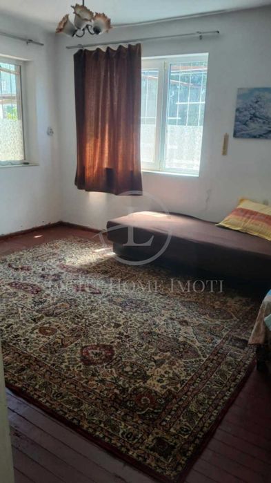 Реф. 3526 Къща с два декара двор с. Правище