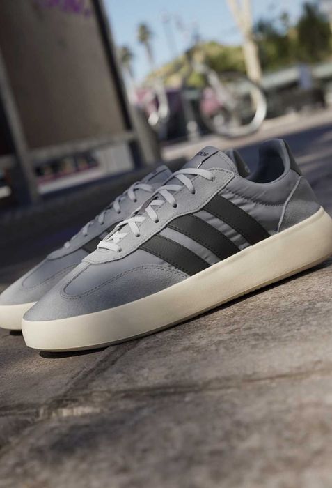 Pantofi sport Adidas Barreda Decode