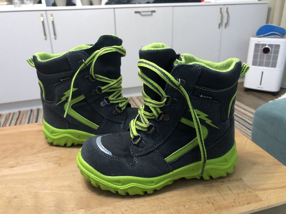 Ghete iarna impermeabile si imblanite Superfit Husky 1 Gore-tex  29